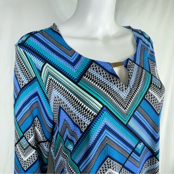 Cocomo Blue Shades Geometric Design Asymmetrical Tunic - Picture 2 of 5